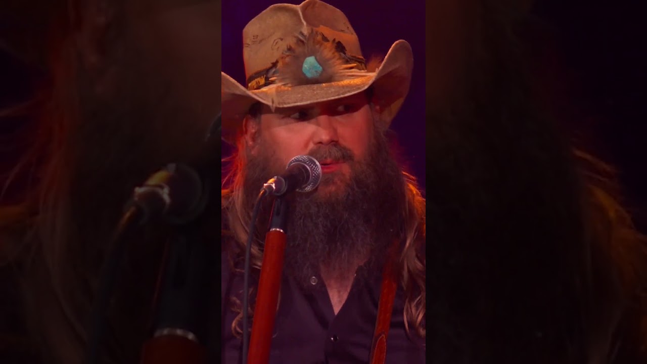 Chris Stapleton and Dua Lipa Perform “Think I’m In Love With You